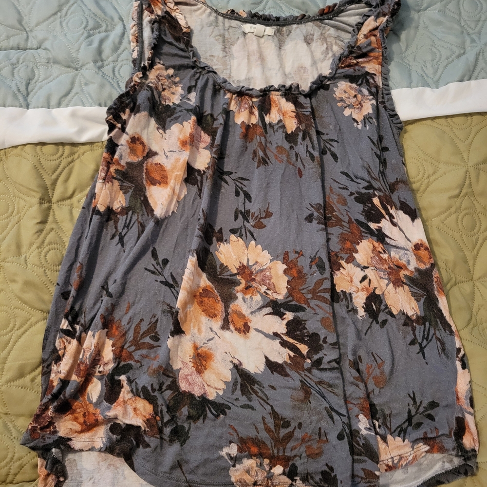 Gray Floral Tank